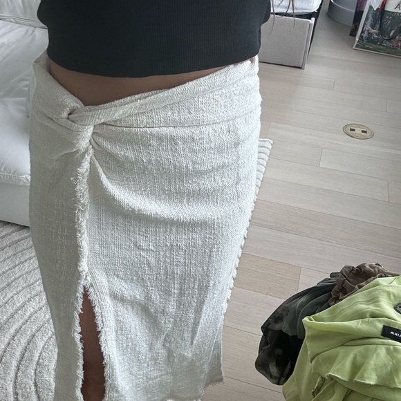 Zara tweed fringe skirt - Picture 3 of 4